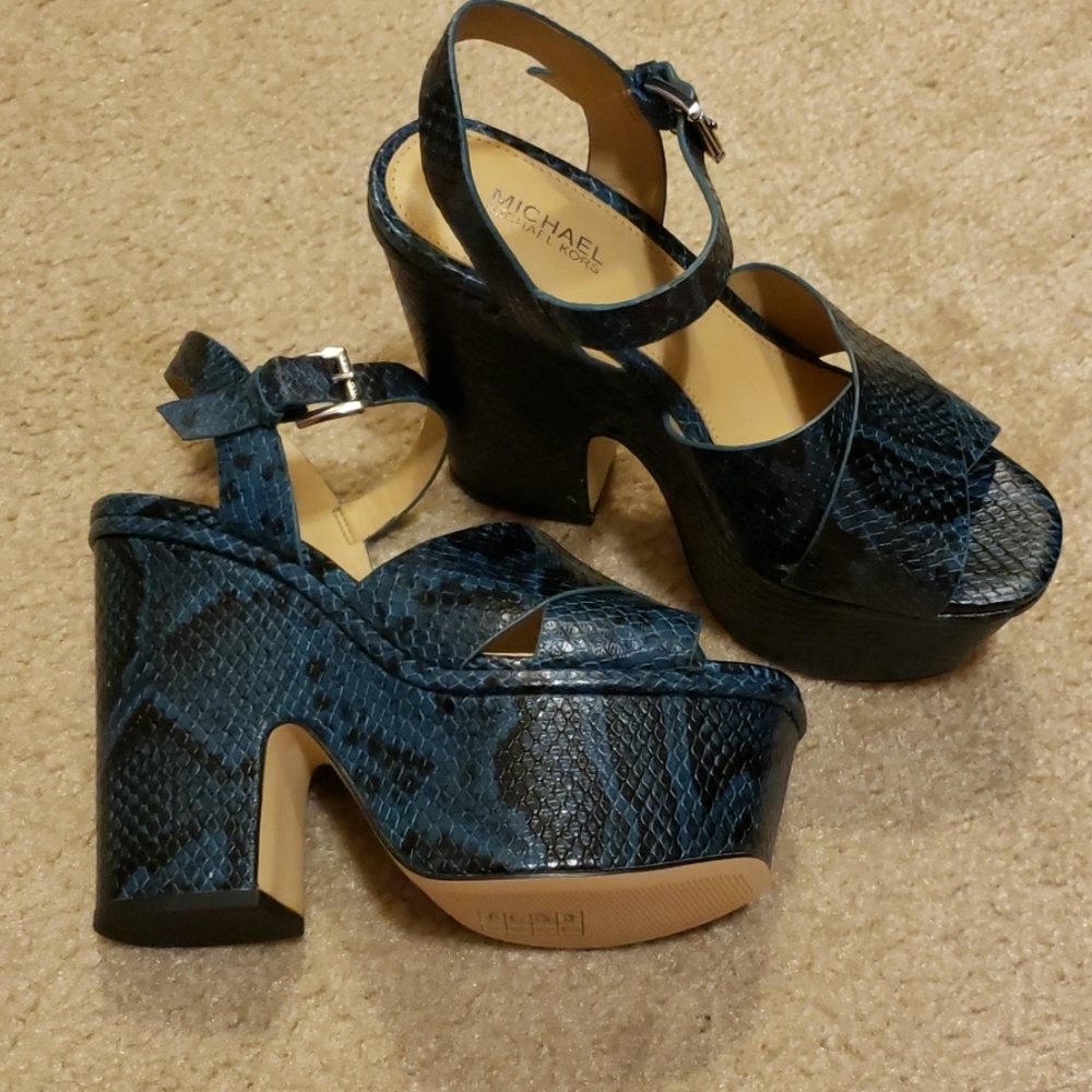 Michael Kors Wedge
